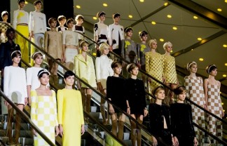 The best looks from the top fashion show in Paris. The best haute couture designers and brands: Channel, Louis Vuitton, Valentino, Chloé, Alexander McQueen, Miu Miu