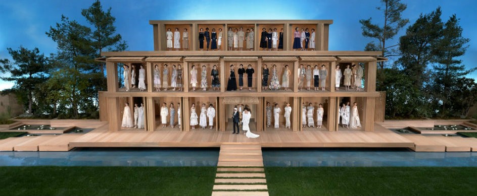 2016 Paris Couture Week: Chanel's Minimalist Wood House