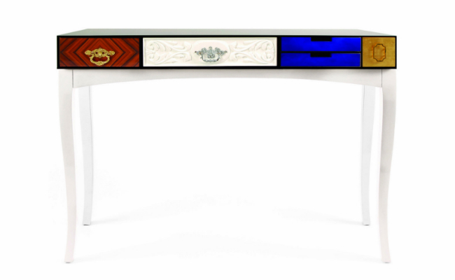 Soho Console
